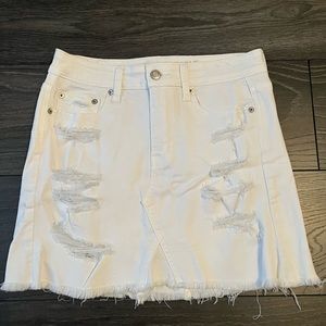 Size 4 American Eagle Ripped Jean Skirt
